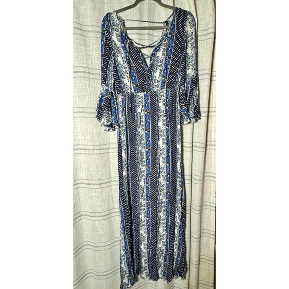 H&M Boho Dress NWT Size 4 Lace Up Front Deep V Back - Picture 2 of 6
